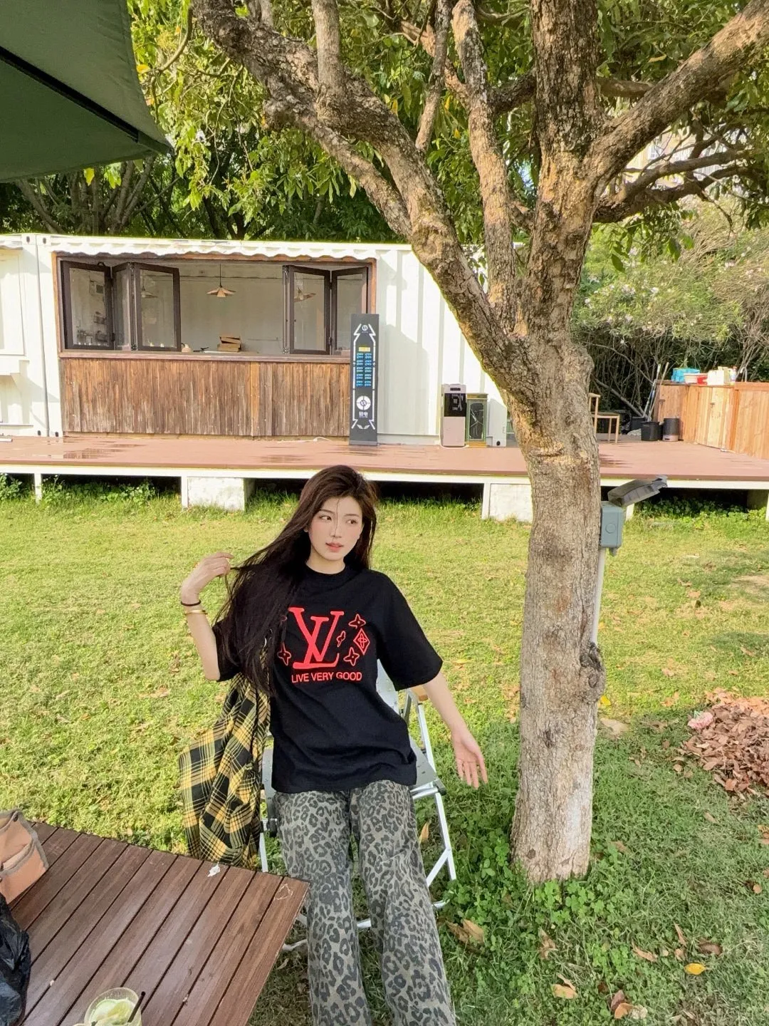 Louis Vuitton/Louis Vuitton 25ss presbyopic letter logo foam printed short sleeves